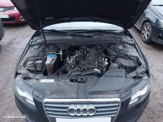 Audi A4 B8 S Line Xenon Para Peças - 2.0 TDI | 16v | CAG - Parachoques | Frente Completa | Rádio | Jantes | Faróis | Portas | Vidro | Motor | Tampa Mala | Farolim | Farolins | S-Line - 7