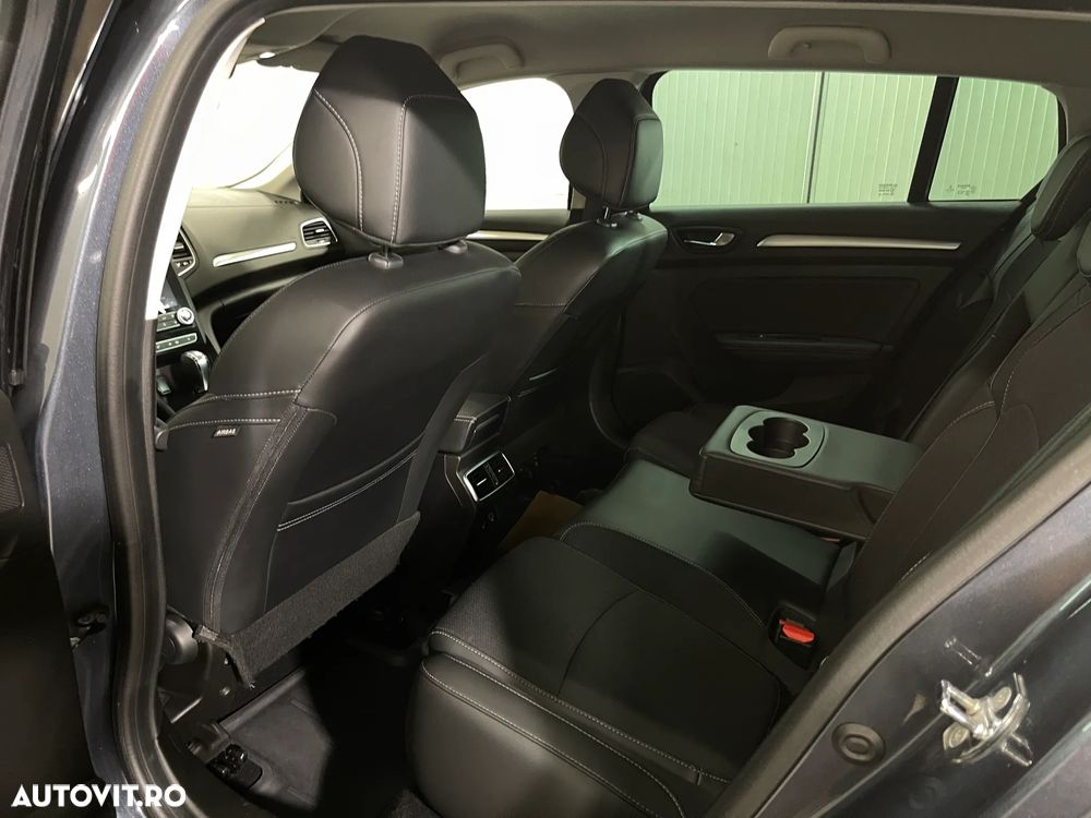Renault Megane Blue dCi 116 EDC Intens - 12