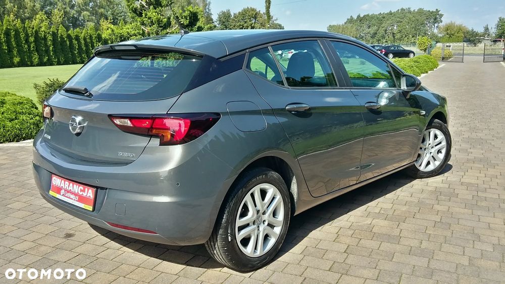 Opel Astra 1.4 Turbo Color Edition - 11