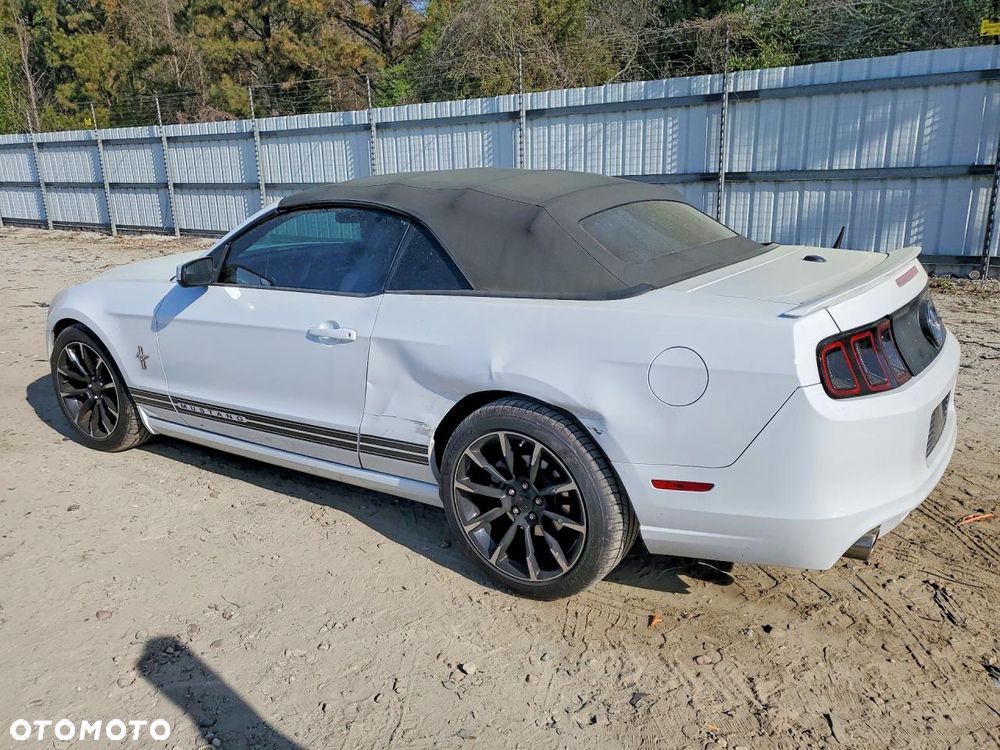 Ford Mustang 3.7 V6 - 5