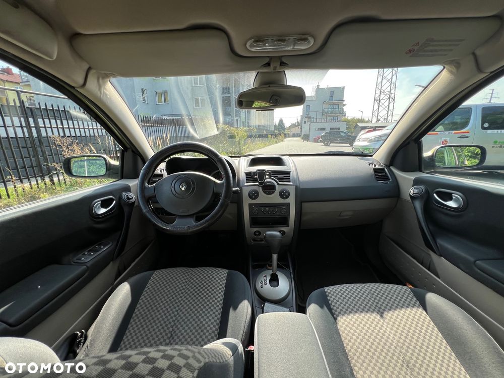 Renault Megane - 11