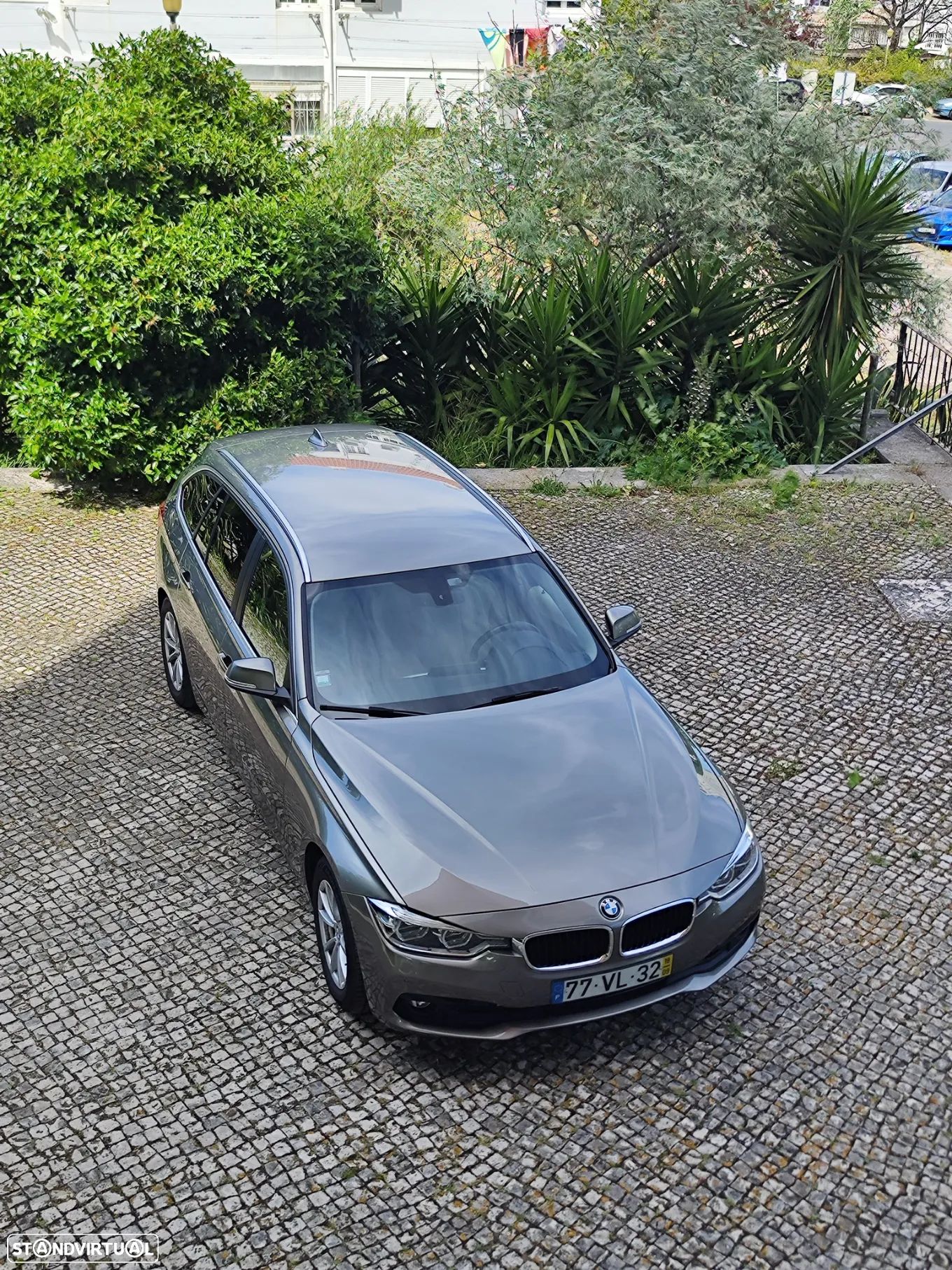 BMW 318 d Touring Line Luxury Auto - 1