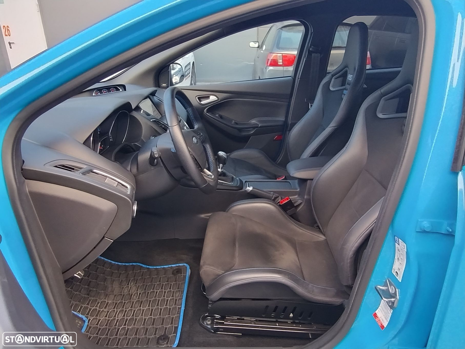 Ford Focus 2.3 EcoBoost RS - 21