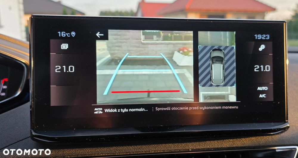 Peugeot 3008 1.5 BlueHDi GT S&S EAT8 - 28