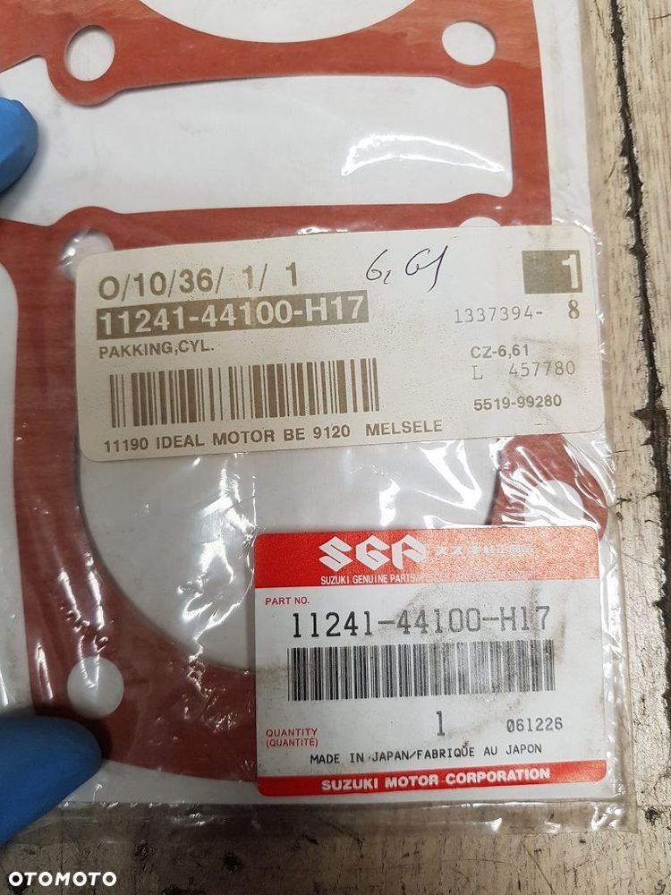 Uszczelka cylindra Suzuki GS 450L 11241-44100-H17 - 4