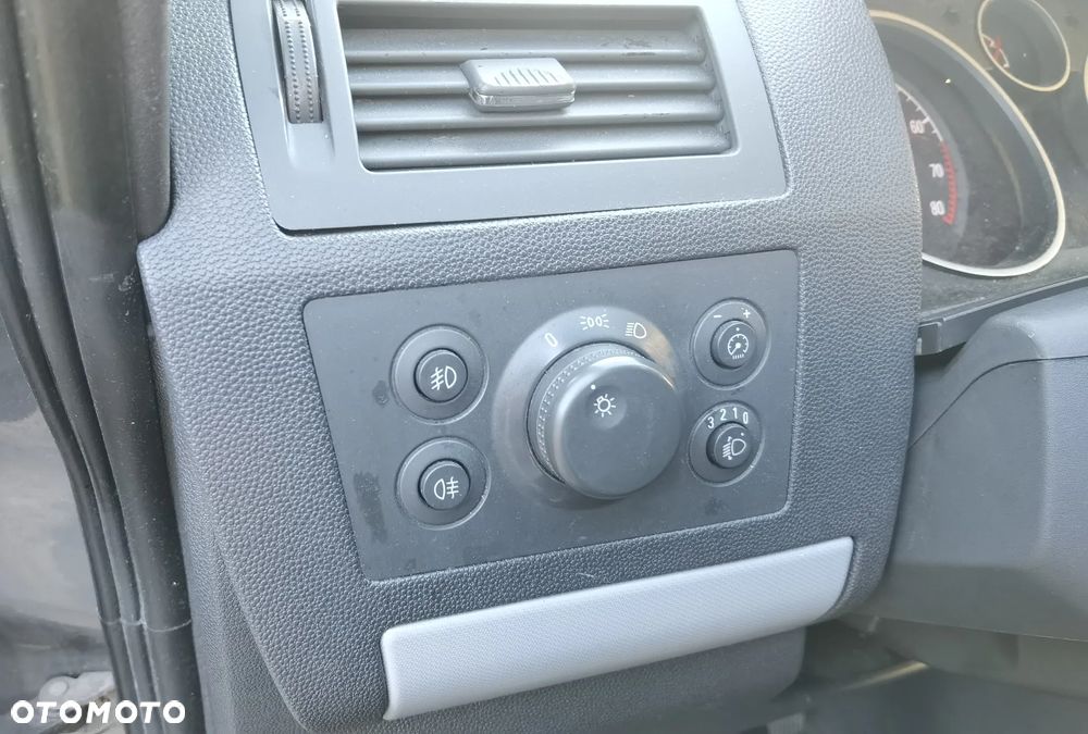Opel Zafira 1.8 Enjoy - 10