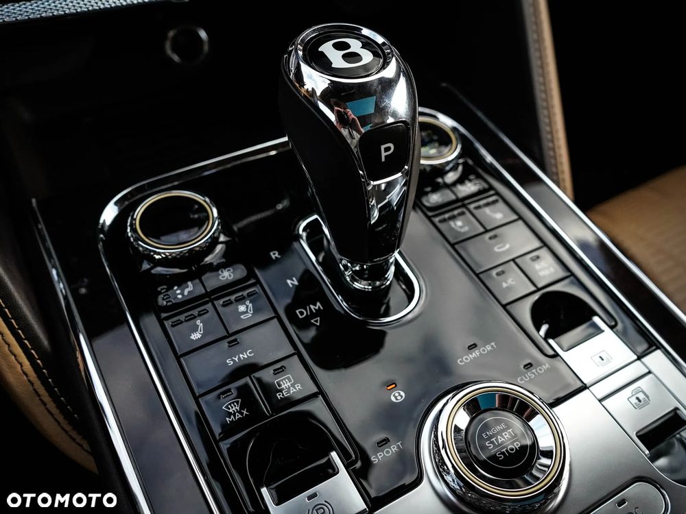 Bentley Flying Spur - 20