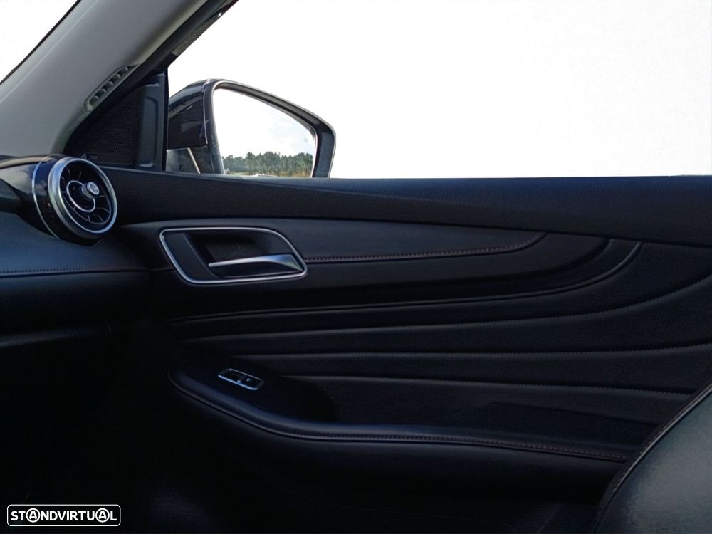 MG EHS 1.5 T-GDI Plug-in Hybrid Luxury - 17