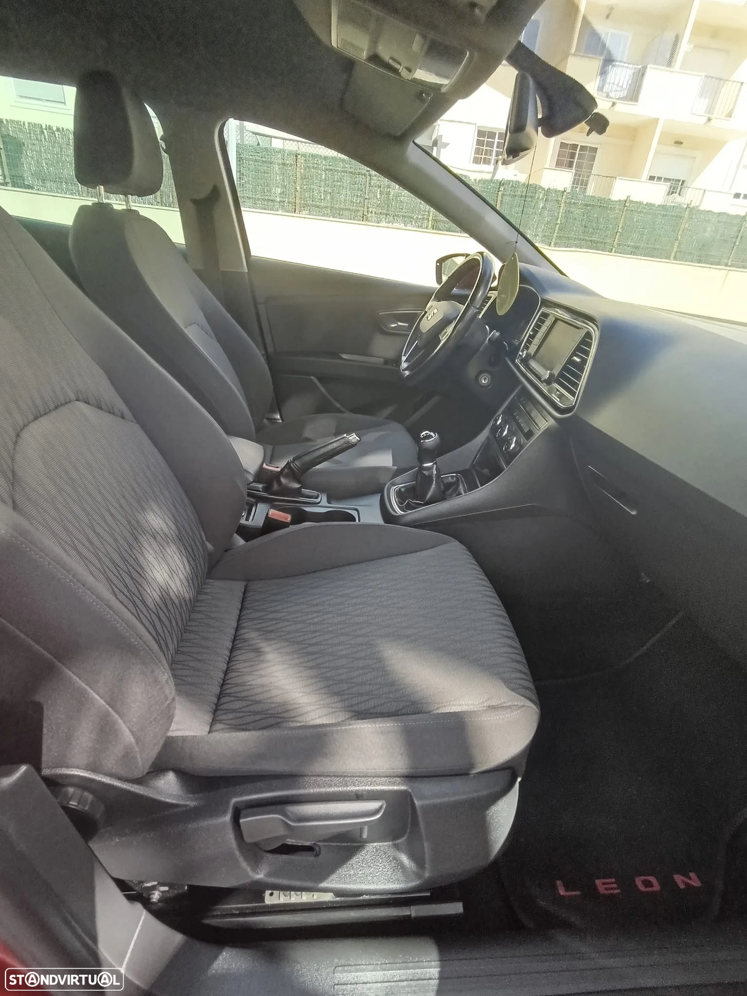 SEAT Leon ST 1.6 TDI Reference Ecomotive - 19