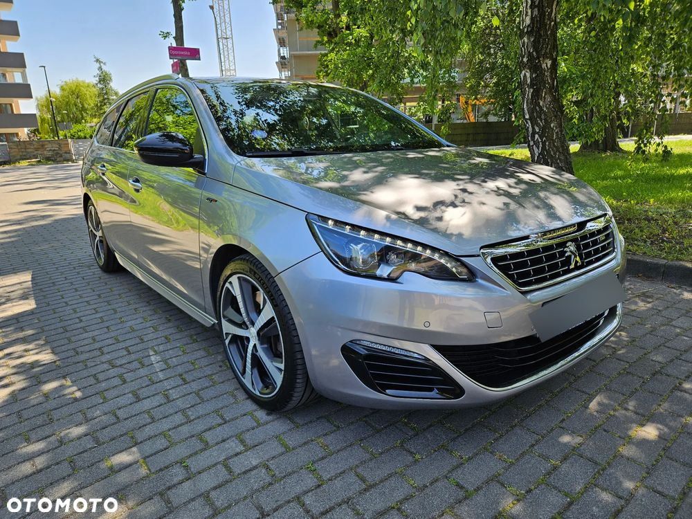 Peugeot 308 1.6 e-THP GT S&S - 18