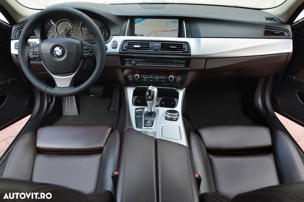 BMW Seria 5 520d Aut. Luxury Line - 5