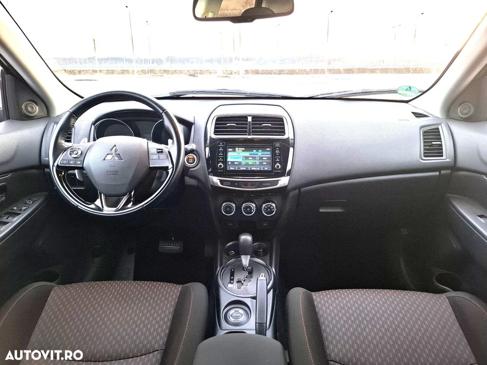 Mitsubishi ASX 2.2 DI-D 4WD Automatik Diamant Edition - 11