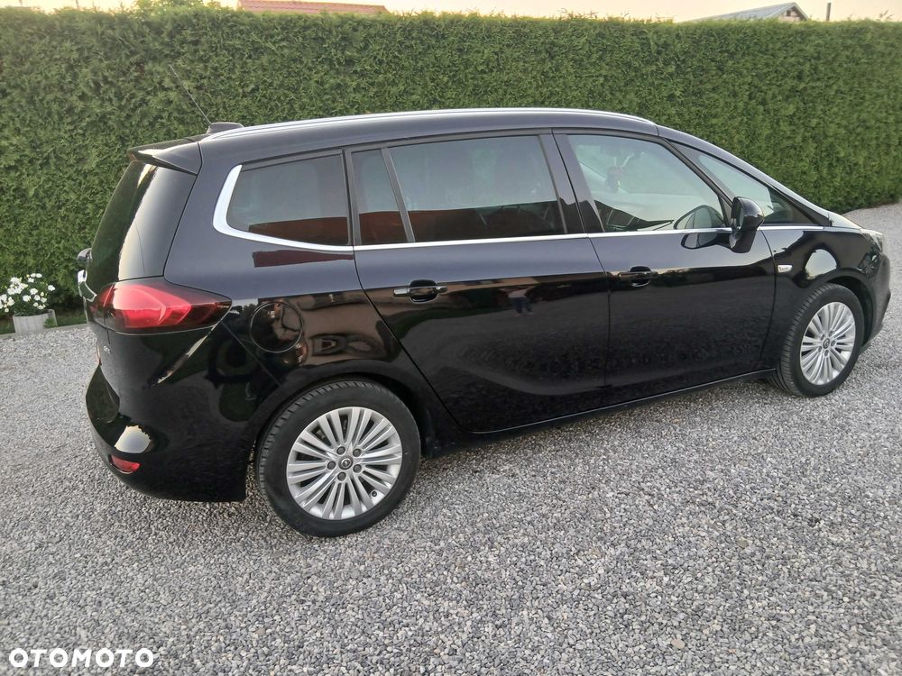 Opel Zafira - 3