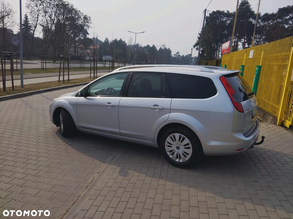 Ford Focus 1.6 TDCi Amber X - 12