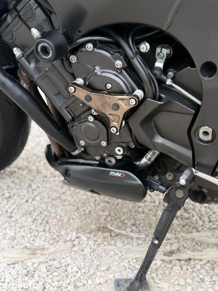 Yamaha FZ - 3