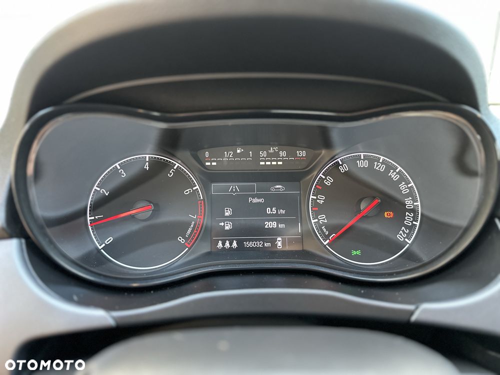 Opel Corsa - 8