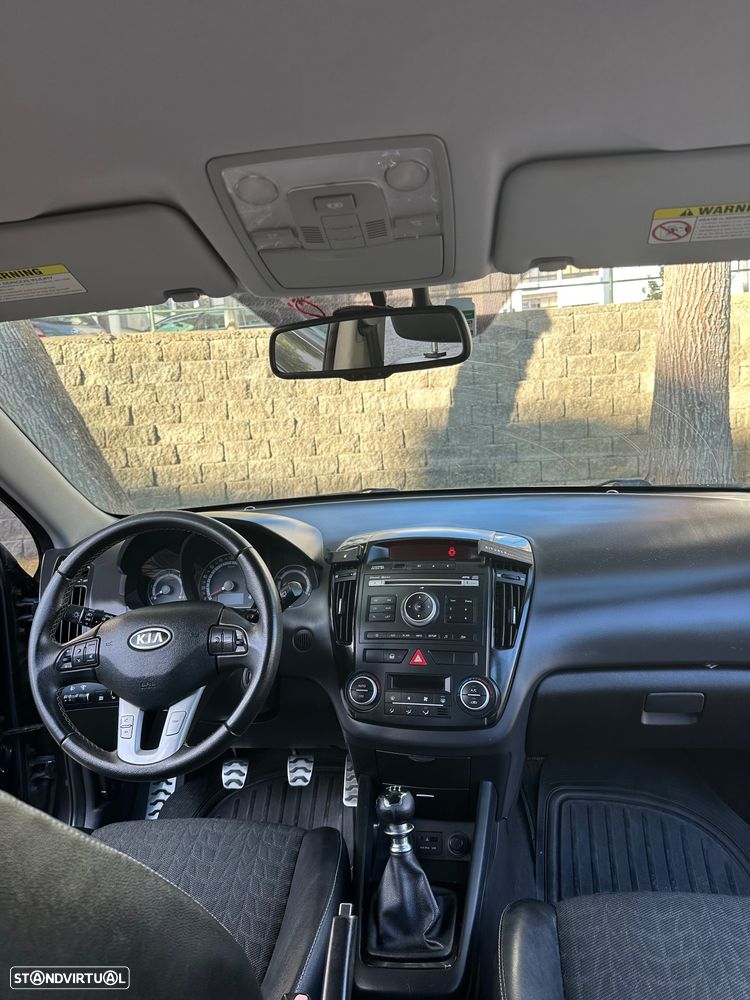 Kia Ceed 1.6 CRDi - 8