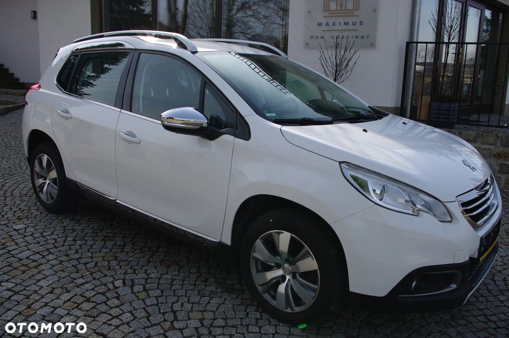 Peugeot 2008 BlueHDi FAP 120 STOP & START Allure - 10