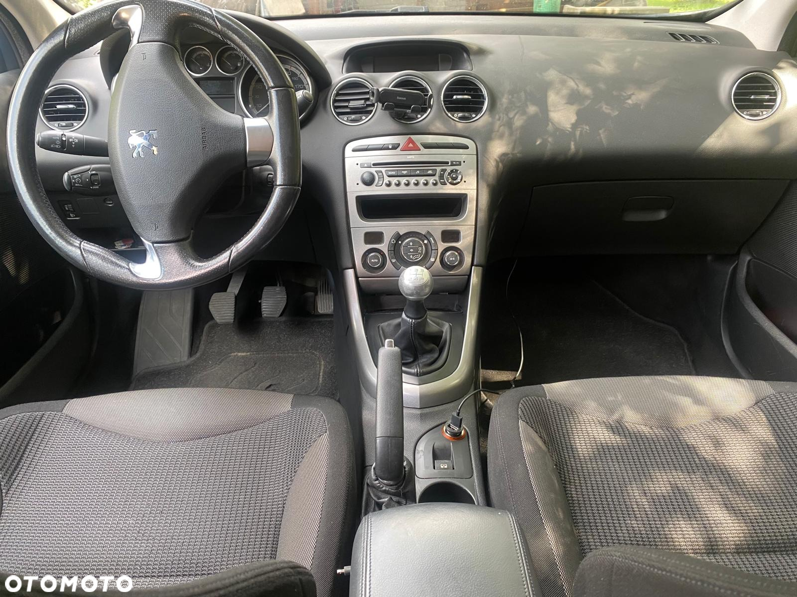 Peugeot 308 1.6 Premium Plus - 14