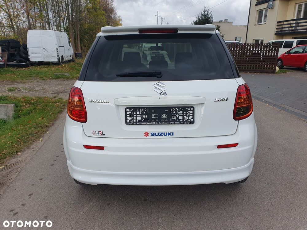 Suzuki SX4 - 4