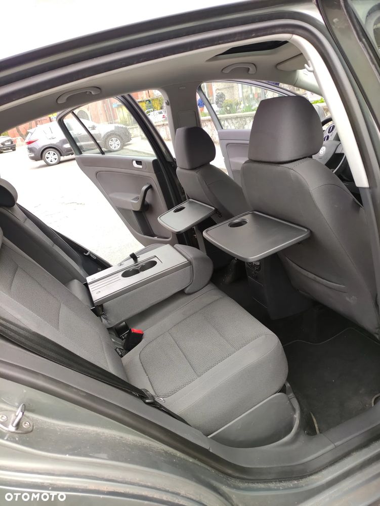 Volkswagen Golf Plus 1.6 FSI Comfortline - 12