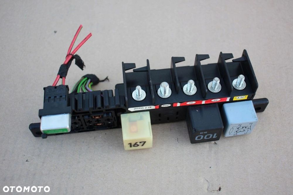 Skrzynka bezpieczników BSI VW AUDI SEAT SKODA 8L0941822 - 2