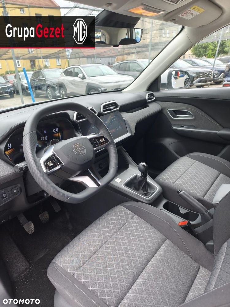 MG ZS 1.5 Standard - 6