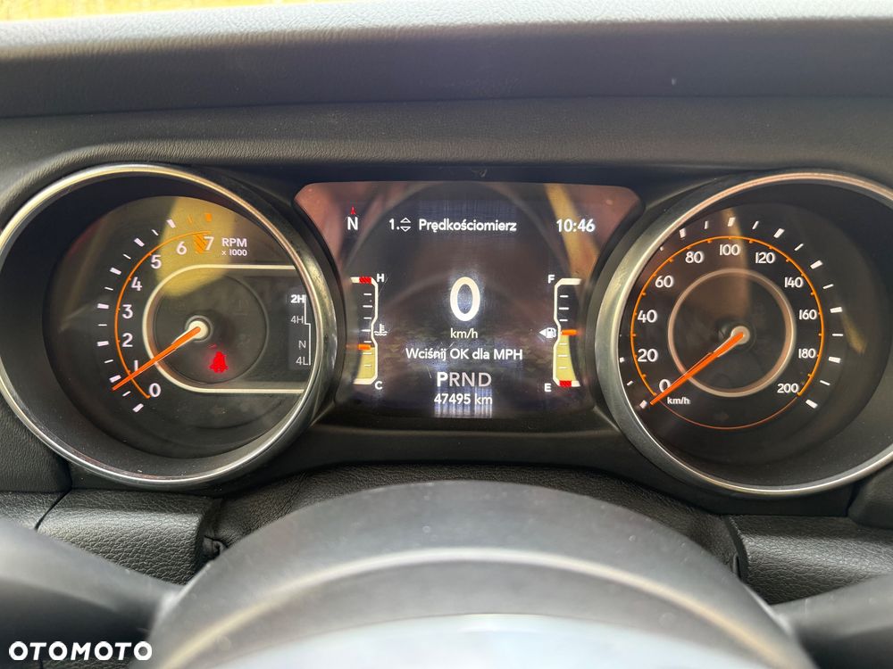 Jeep Wrangler Unlimited 3.6 Automatik Sahara - 13