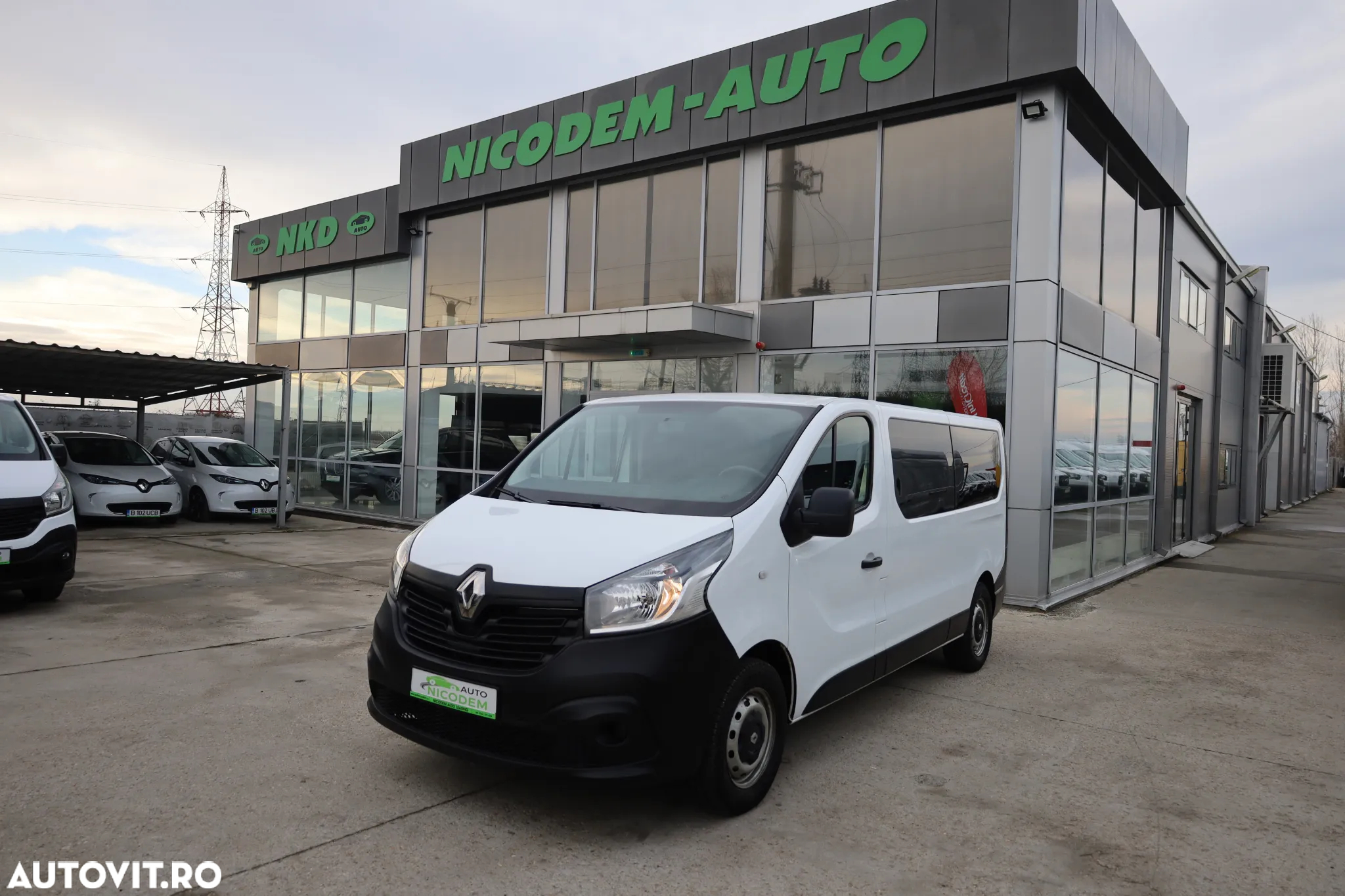 Renault Trafic Combi L2H1 1.6 dCi TT 125 7+1 Expression - 3