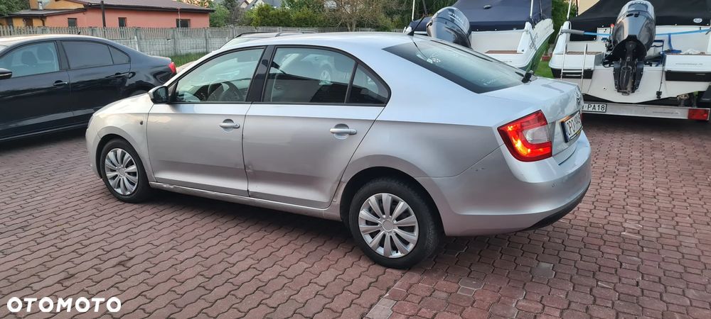Skoda RAPID 1.6 TDI DPF Ambition - 2