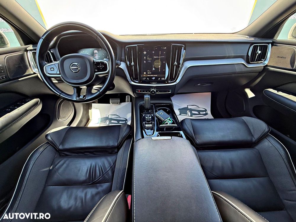 Volvo S60 T8 eAWD R-Design - 11