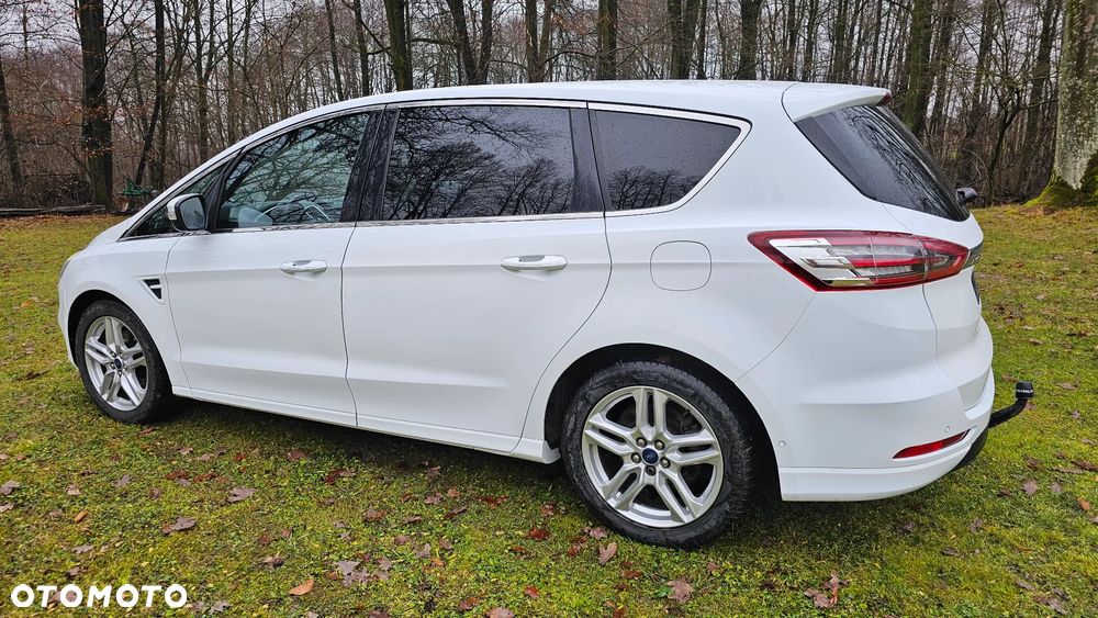 Ford S-Max 2.0 TDCi Titanium - 4