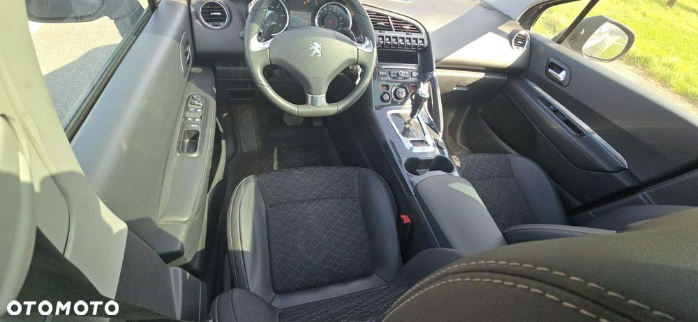 Peugeot 3008 - 23