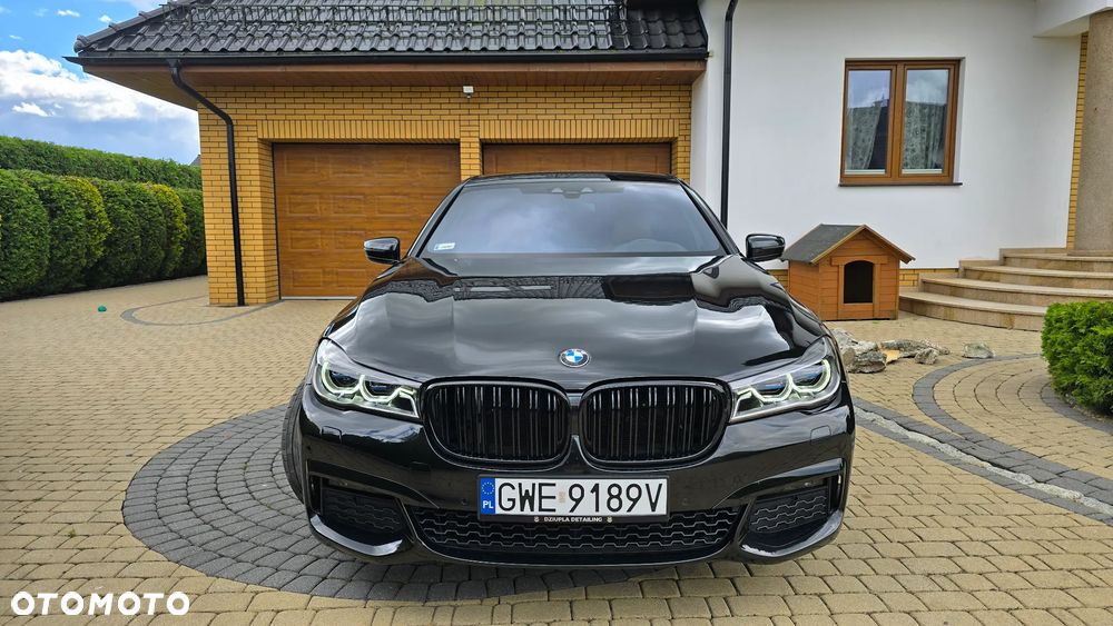 BMW Seria 7 740d xDrive sport - 12