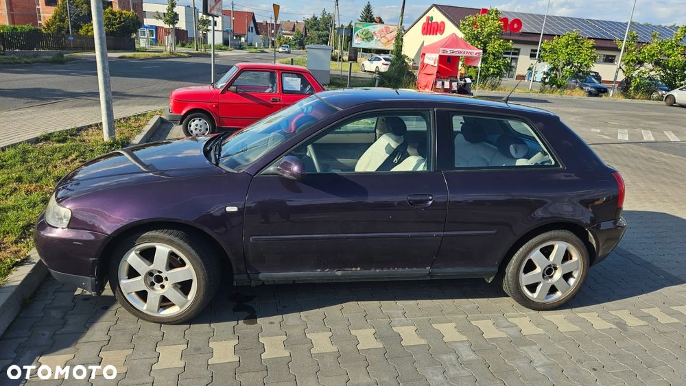 Audi A3 Sportback - 2