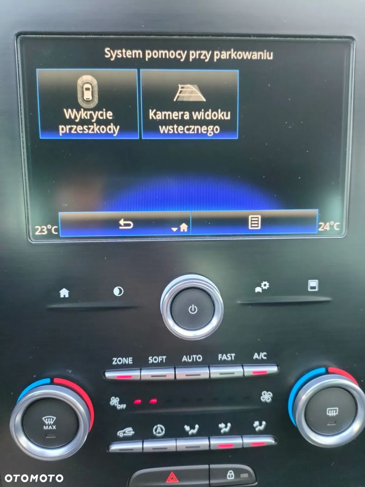 Renault Megane TCe 140 GPF LIMITED - 17