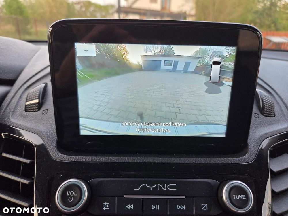 Ford Tourneo Connect Grand - 25