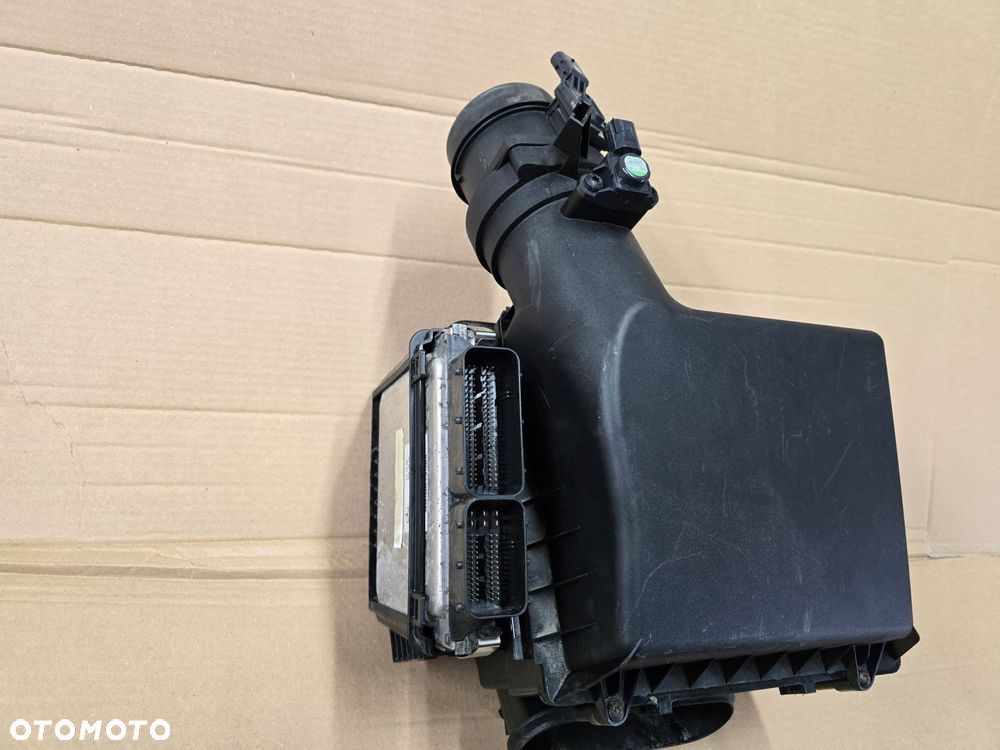 MERCEDES A6450900001 A6450900000 OBUDOWA FILTRA POWIETRZA - 1