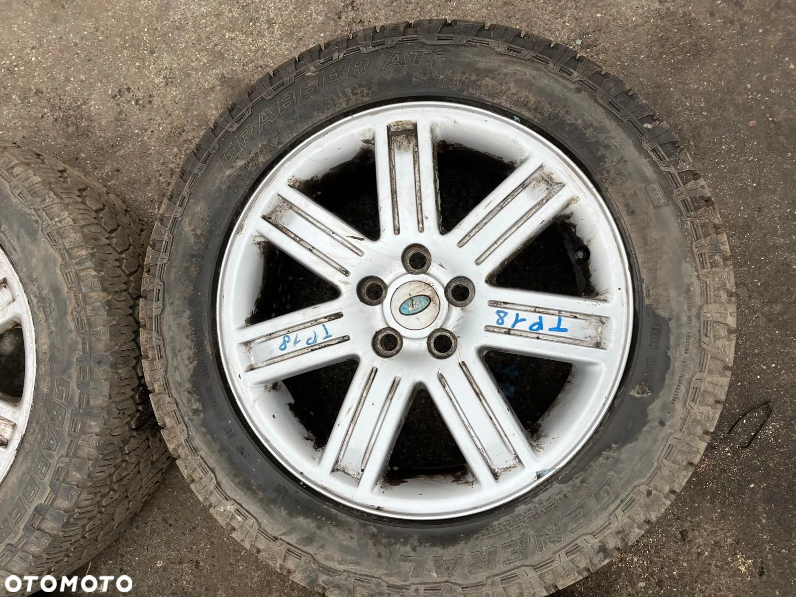 Alufelgi 19 cali RRC502640 z oponami GENERAL GRABBER AT3 255/55 R19 Range Rover 3 III LM L322 - 2