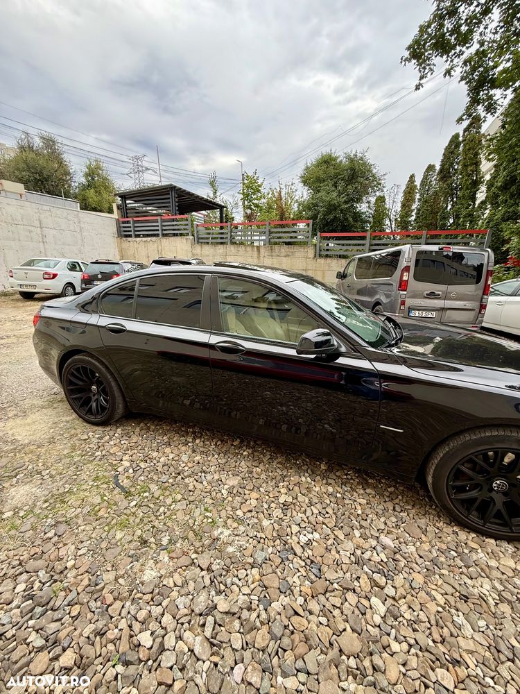 BMW Seria 7 730d Aut. - 9
