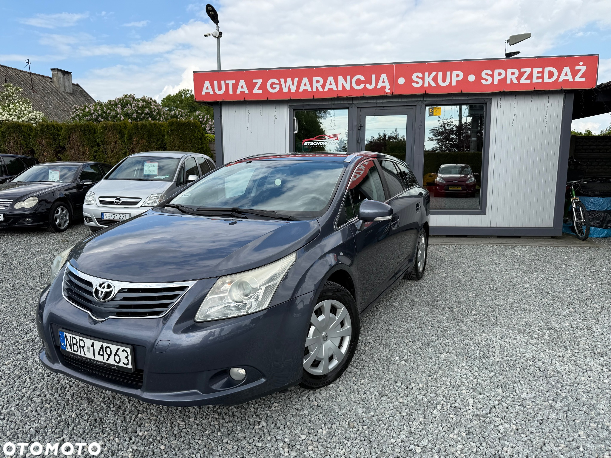 Toyota Avensis 1.8 Sol NAVI - 25