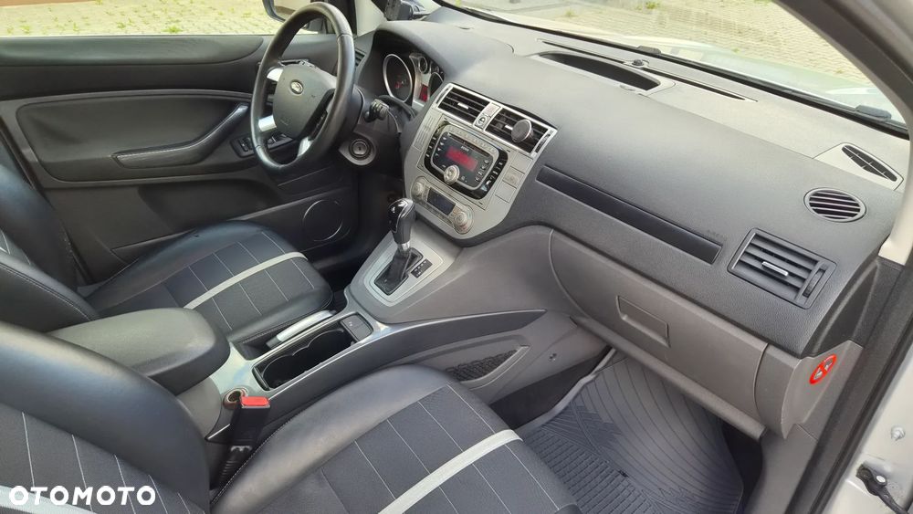 Ford Kuga 2.0 TDCi 4x4 Titanium - 10