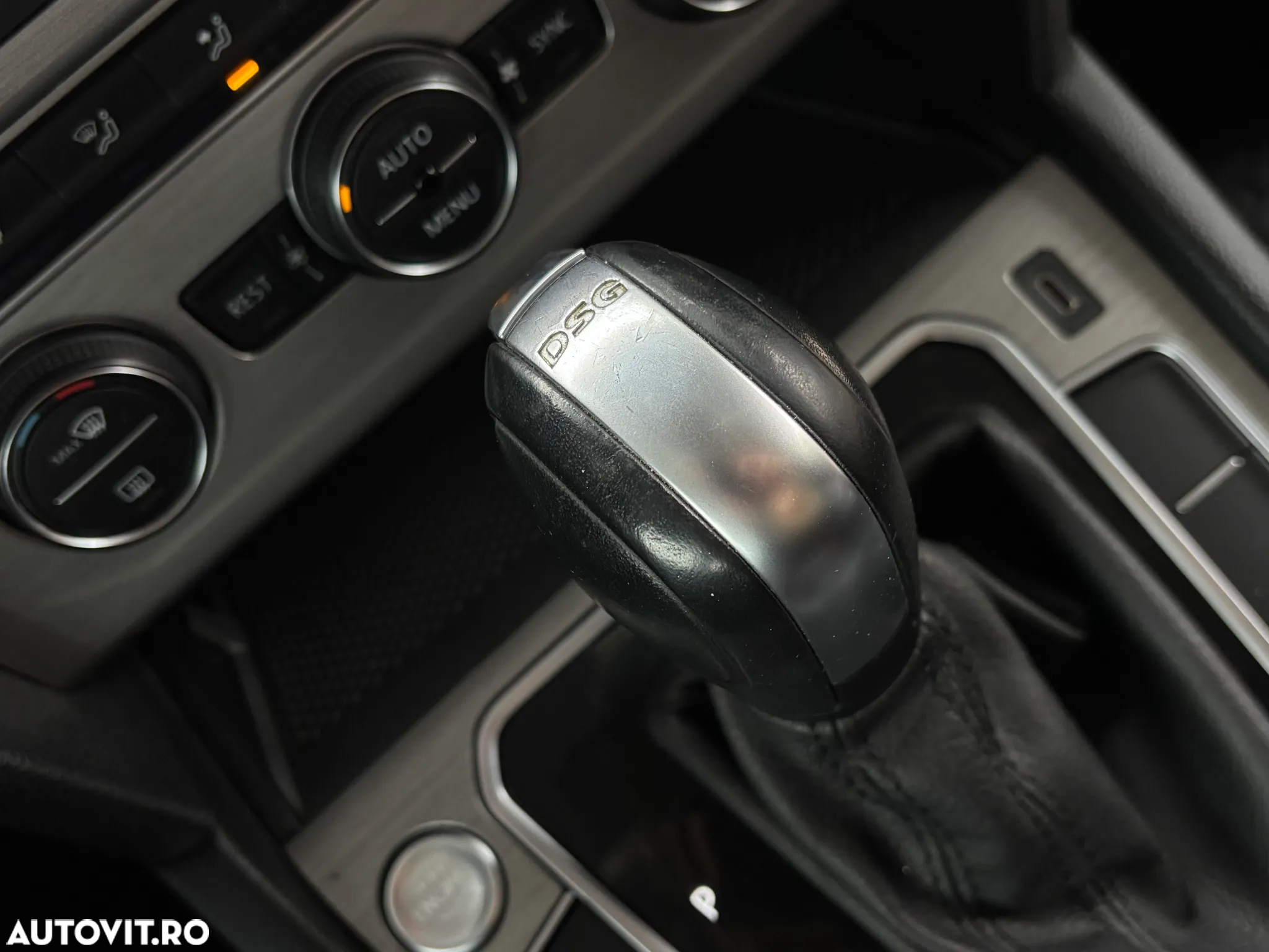 Volkswagen Passat Variant 1.5 TSI ACT OPF DSG Comfortline - 24