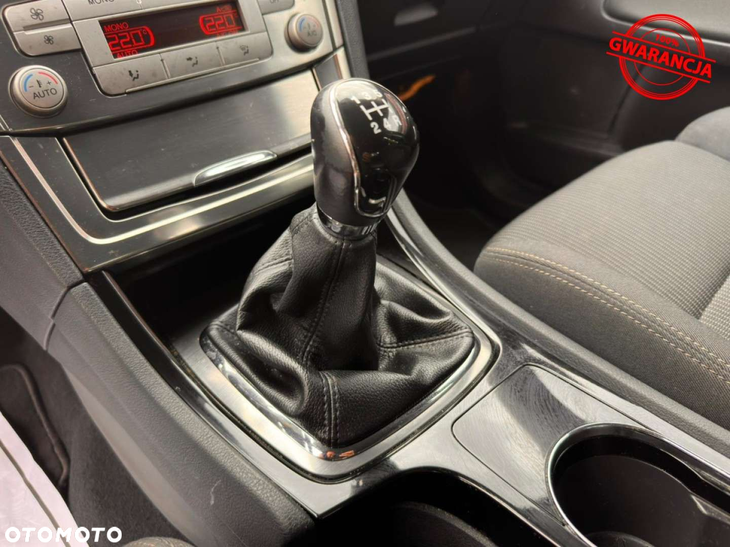 Ford Mondeo - 26