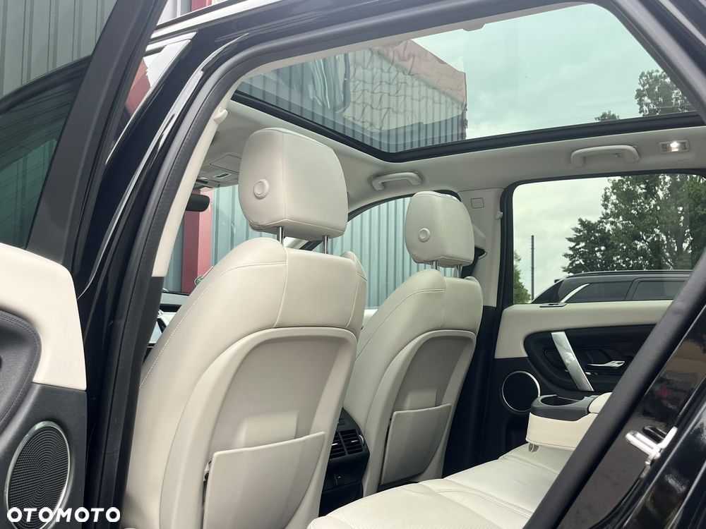 Land Rover Discovery Sport 2.0 P200 mHEV HSE - 23