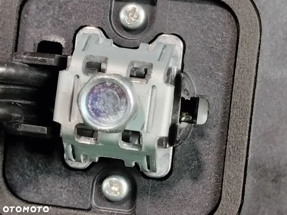 HONDA CR-V od 2023r Antena Dachowa Rekinek - 4