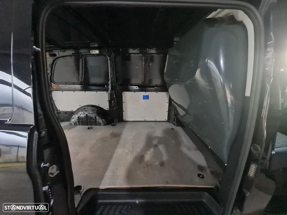 Mercedes-Benz VITO 111CDI LONGA | C/IVA DEDUTÍVEL - 26