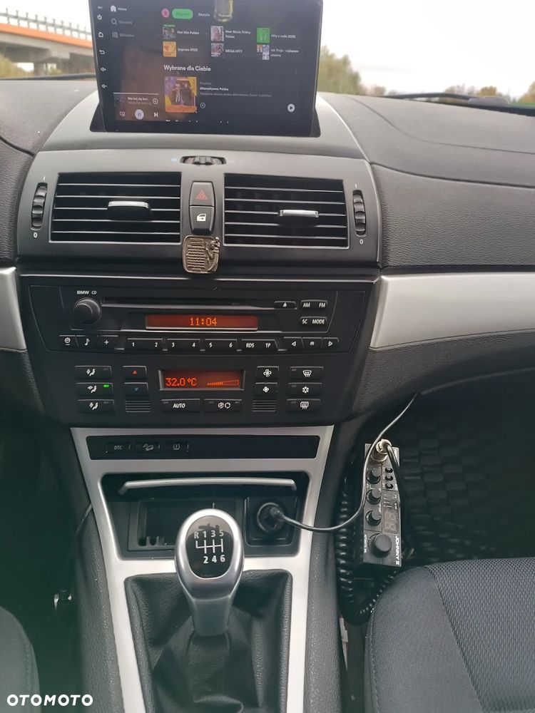 BMW X3 2.0d - 12