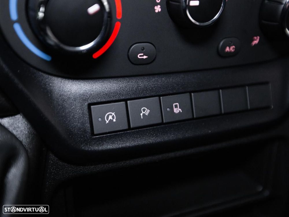 Iveco Daily 35S16V 4100 L4 c/IVA C/AUTOMATICA - 11