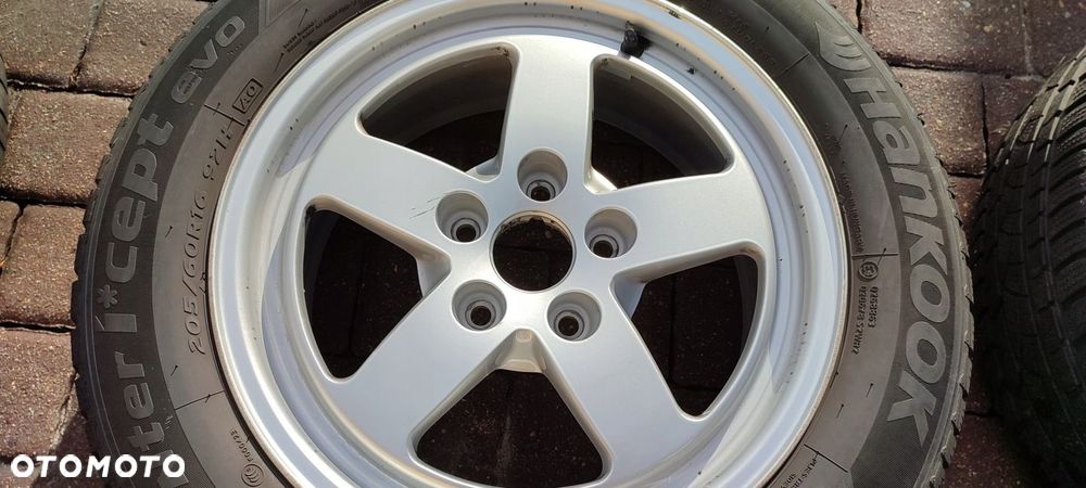 Felgi aluminiowe  Kołpaki Oryg Audi A4 B8 B9 16cali 5x112 Et35 Ø66,5mm Bdb - 9